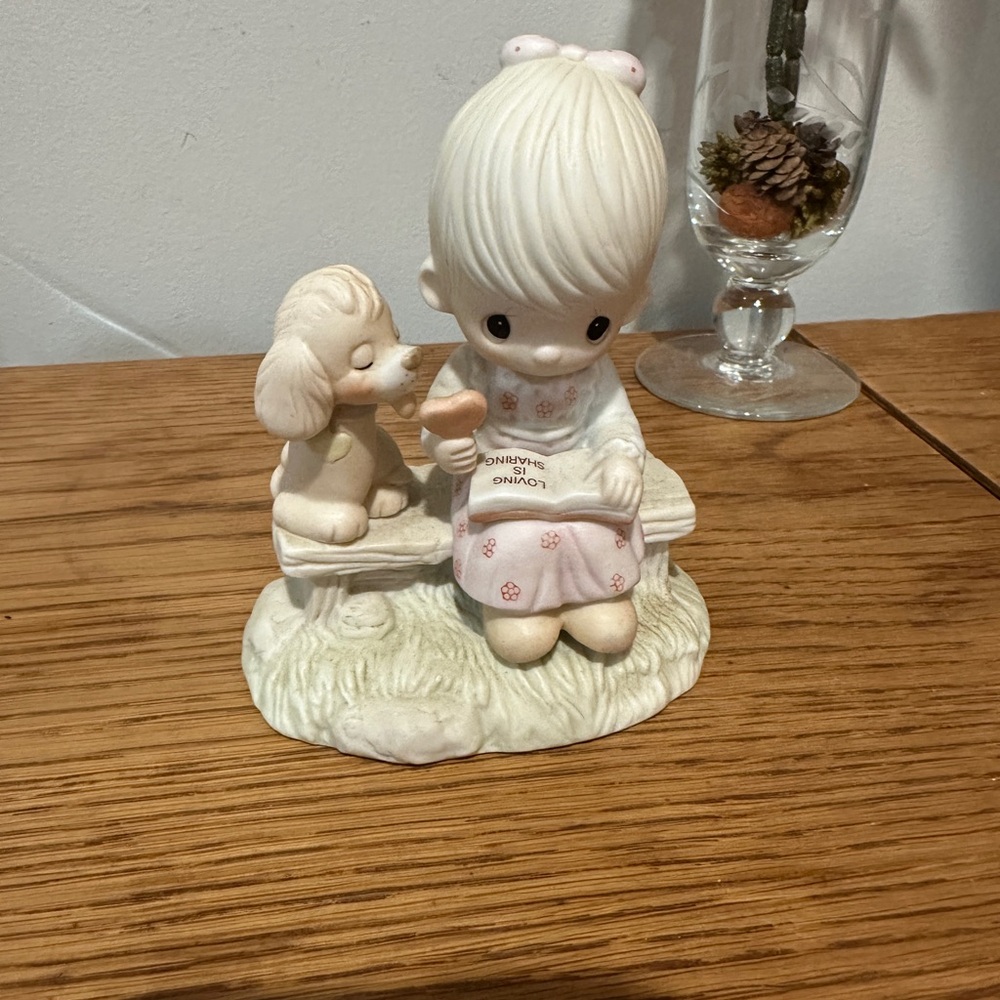 Precious Moments Porcelain Figurine Loving is Sharing 1979 Retired.
